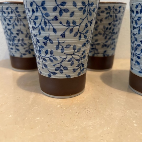 Set of 4 Japanese Tea Cups. Like new. - Picture 3 of 8